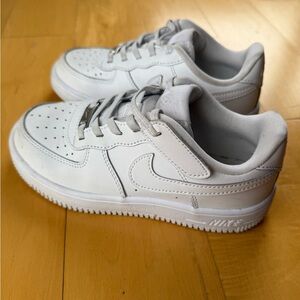Nike Air Force 1 Low White Sneakers
